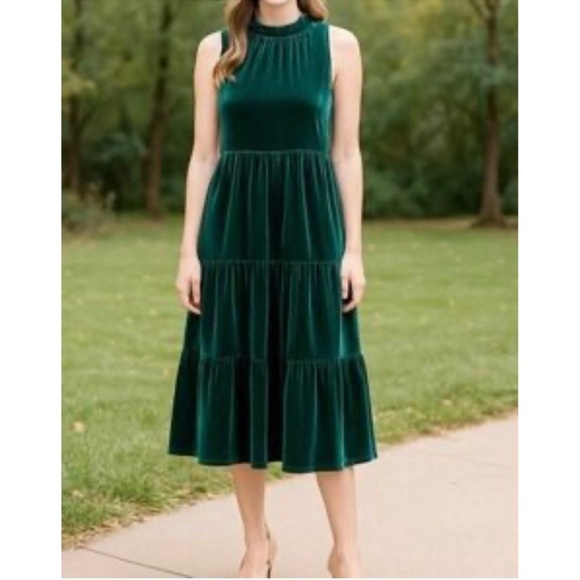 J. Crew Dresses & Skirts - J.Crew Velvet Sleeveless Midi Dress Green Christmas Holiday Tier Size 14 NWOT